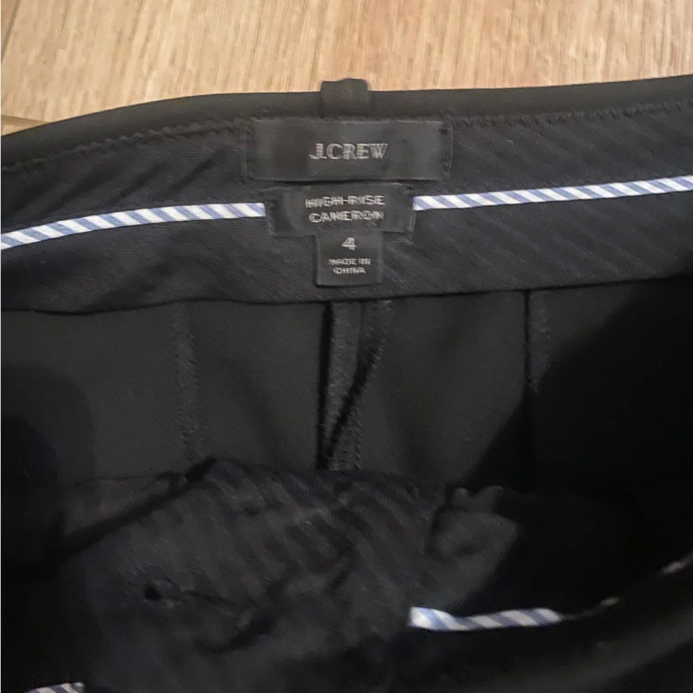 Trousers👩🏻‍💻 - Picture 2 of 2